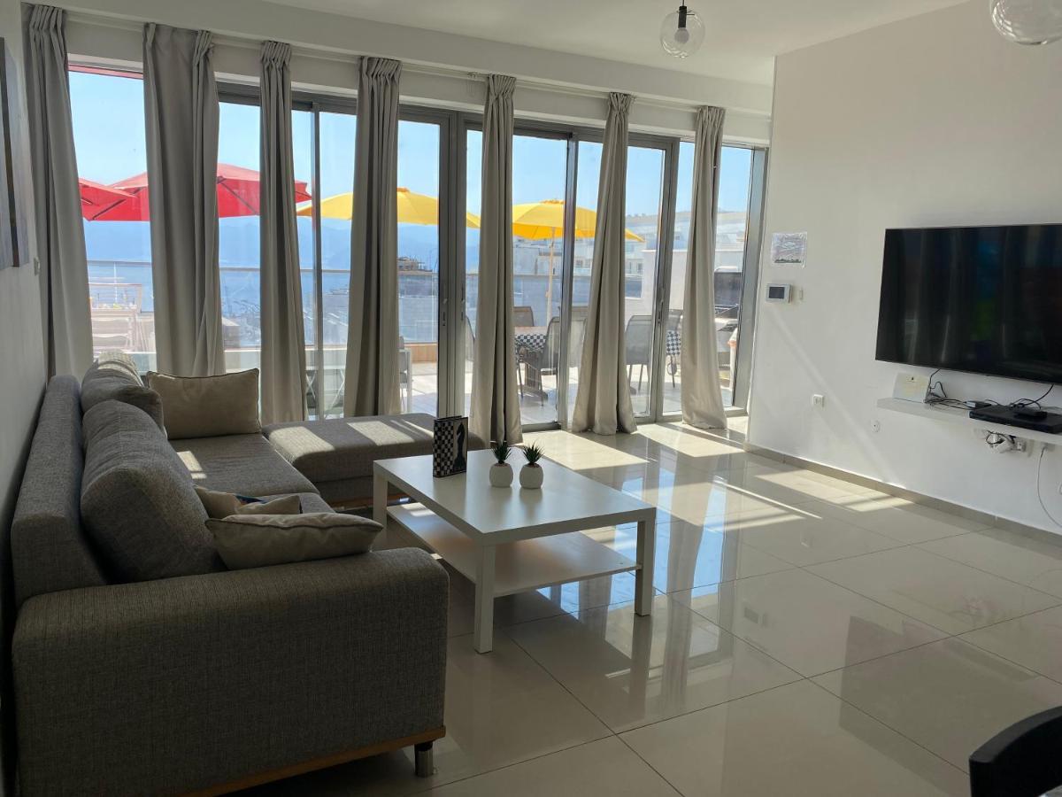 Stunning Penthouse With Sea Views And Private Heated Pool Lägenhet Eilat Exteriör bild